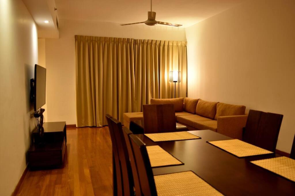 Apartment Monarch Residencies Colombo-03 *